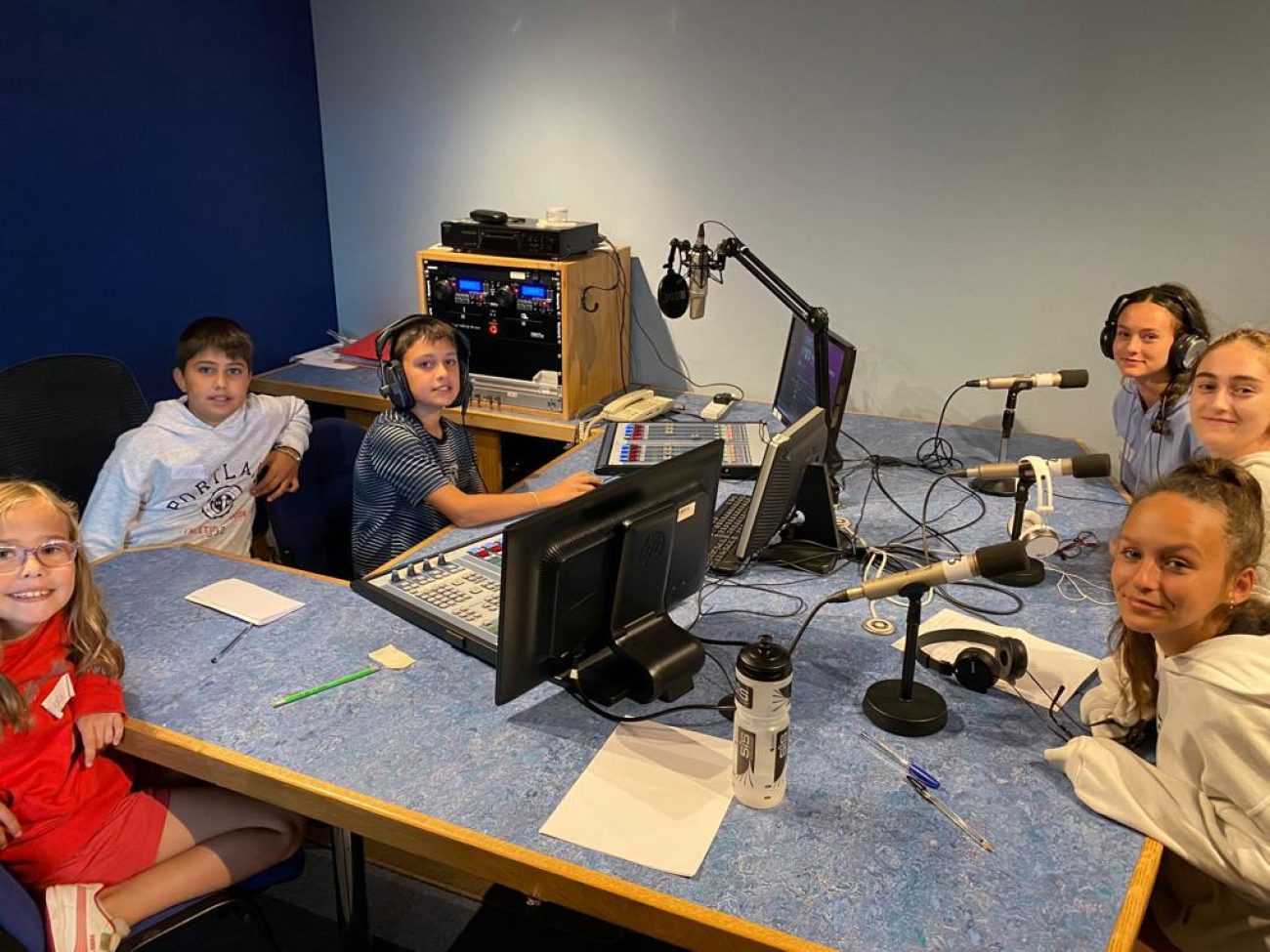 RADIO